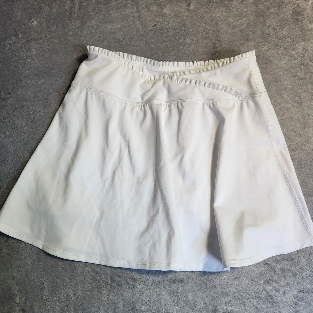 New Yogalicious Lux Kinsley White Ruffled Waist Athletic Tennis SkortS Small